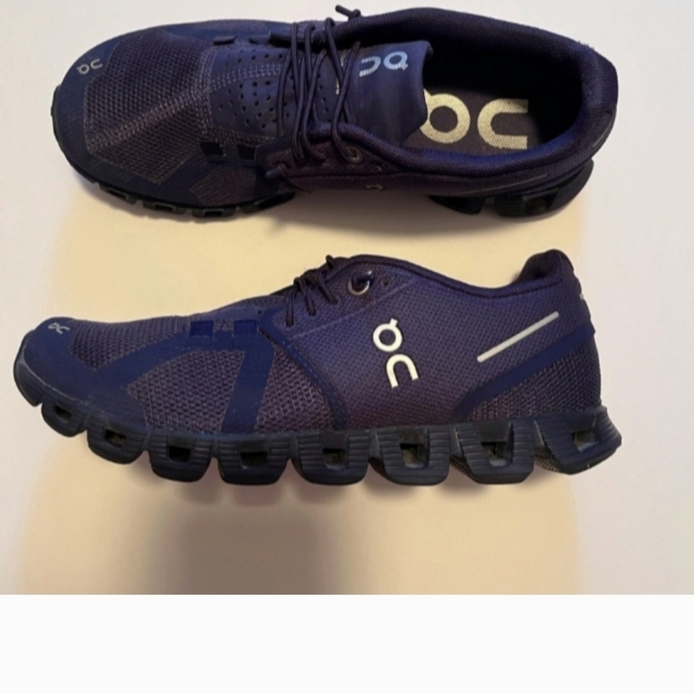 New On Running Cloud 5 Deep Purple Athletic Shoes Womens Size 5.5